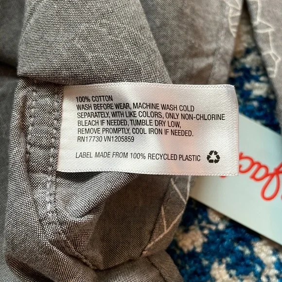 NWT Cat & Jack Grey Dino Button Down - Picture 6 of 8